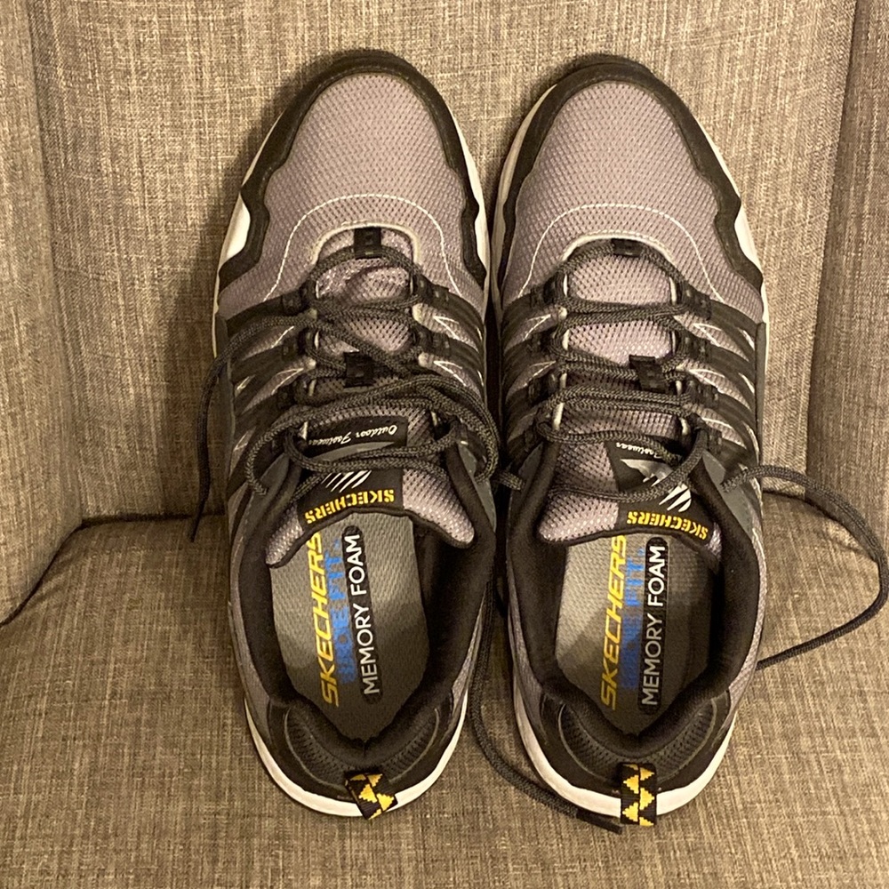 Men’s Sketchers Sneakers